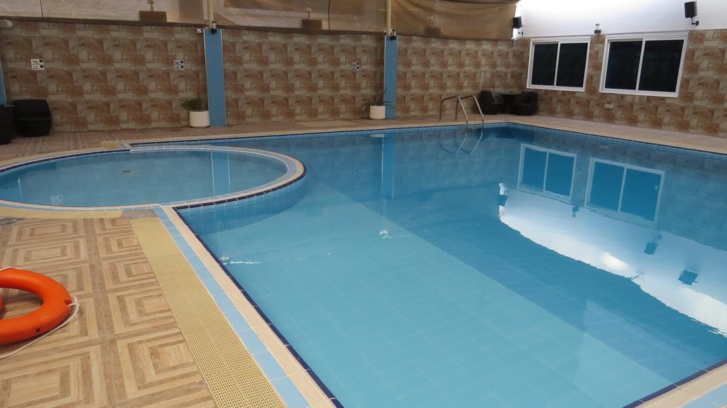 Al Jawhara Hotel Apartments Dubai Exterior photo